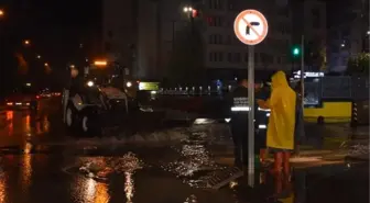 Fatsa'da Şiddetli Sağanak Yağış Hayatı Olumsuz Etkiledi