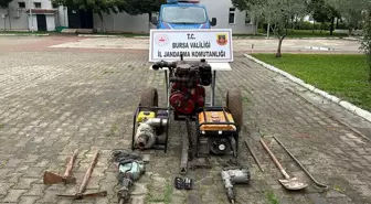 İznik'te İzinsiz Kazı Yapan 5 Kişi Suçüstü Yakalandı