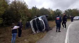 Tekirdağ'da Yolcu Minibüsü Devrildi: 16 Yaralı