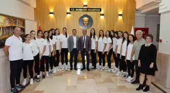 Marmaris Belediyesi Gençlik Spor Kulübü U-18 Voleybol Takımı Başkanı Ziyaret Etti