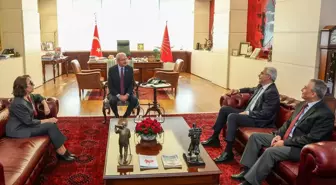 Kılıçdaroğlu, Türk Demokrasi Vakfı Başkanı Uzun'u kabul etti