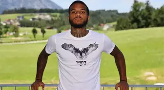 Rosier ateşle oynuyor! Giydiği ceketi gören Beşiktaş taraftarı, 'Bu kadarı da olmaz' dedi