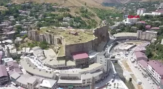 Bitlis'te tarihi eserler ziyaretçi sayısını arttırdı