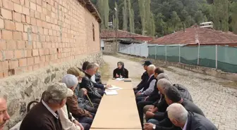 Hamamözü Kaymakamı Şeyma Şendur, köyleri ziyaret ediyor