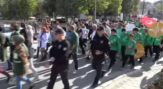 Kütahya'da 'Sağlık için bir adım at' kortej yürüyüşü