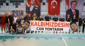 Can Yontarım Anısına Gösteri Maçı Düzenlendi