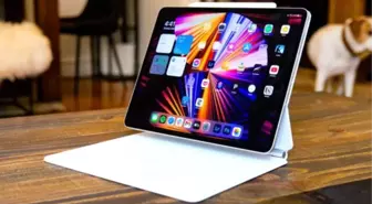 Apple, 12.9 inç ekranlı yeni iPad Air'i geliştiriyor