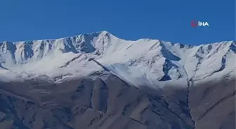 Artos Dağı'nın zirvesi beyaza büründü