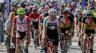 İzmir'de Granfondo Yol Bisiklet Yarışı Yarın Başlıyor