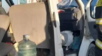 Kayseri'de tarım işçilerini taşıyan minibüs ile yakıt tankerinin çarpışması sonucu 15 kişi yaralandı