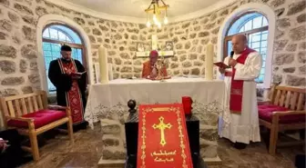 Şırnak'ta Yıkıntılar Üzerine İnşa Edilen Kilise İbadete Açıldı