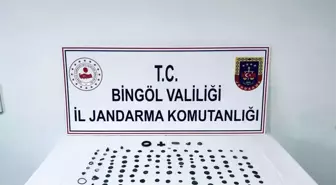 Bingöl'de Jandarma Operasyonunda 160 Adet Tarihi Eser Ele Geçirildi