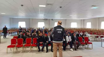 Kayseri'de Narkotik Polisleri Narko Rehber Projesi Kapsamında Eğitim Faaliyeti Düzenledi