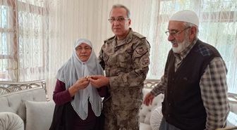 Şehit binbaşının babaevinden hırsızlık yapan 3 şüpheli yakalandı (2)- Yeniden