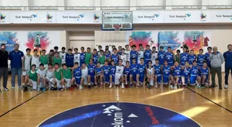 Yeşim Spor U-14 Basketbol Takımı Ankara'da dostluk maçı yaptı