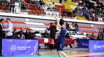 Sivas'ta Badminton Büyükler Türkiye Şampiyonası Başladı