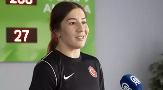 Yasemin Adar Yiğit: Türk Kadın Güreşinin Rol Modeli