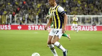 İrfan Can Kahveci, Fenerbahçe'de 100. maçına çıktı