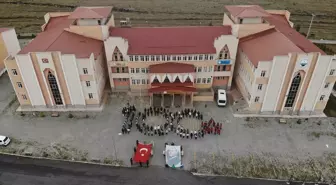 Ardahan'da Öğrencilerden Cumhuriyet'in 100. Yılına Özel Koreografi