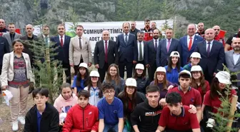 Artvin'de Cumhuriyet'in 100. yılı kutlamaları kapsamında fidan dikimi yapıldı