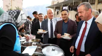Hakkari'de Filistinlilere Destek İçin 'Hayır Çarşısı' Kuruldu