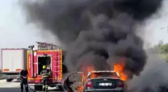 Hatay'da Otomobil Alev Alev Yandı