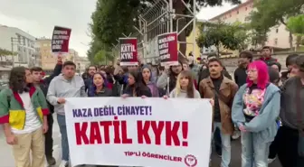 TİP Üyeleri KYK Yurdundaki Asansör Kazasını Protesto Etti