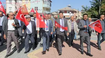 Yalıhüyük'te Cumhuriyetin 100. Yılı Yürüyüşü Düzenlendi