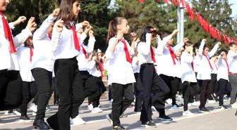 Sakarya'da Cumhuriyet'in 100. yılı coşkuyla kutlandı