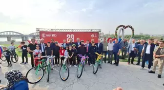 Samsun Bafra'da Cumhuriyet Bayramı için Bisiklet Turu düzenlendi