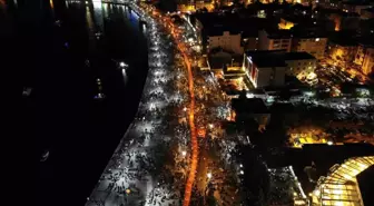 Çanakkale'de Cumhuriyet'in 100. yılı kutlamaları fener alayıyla coşkuyla yaşandı