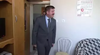 Cumhuriyet'in asırlık çınarları yaşadıkları zorlukları anlattı
