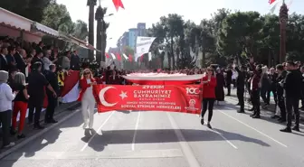 İzmir ve çevre illerde Cumhuriyet'in 100. yıl dönümü kutlamaları