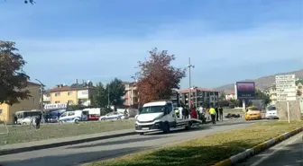 Erzincan'da motosiklet ile ticari taksinin çarpışması sonucu 1 kişi hayatını kaybetti