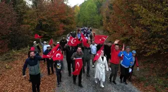 Sındırgı'da Cumhuriyetin 100. Yıl Coşkusu Ulus Dağı'nda Yaşandı