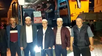 Hisarcık'ta 30 kişilik umre kafilesi kutsal topraklara uğurlandı