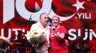 Merkezefendi Belediyesi, Cumhuriyet Bayramı'nın 100. yıl dönümünü kutladı