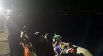 Çanakkale'de Sahil Güvenlik ekipleri 19 kaçak göçmen yakaladı