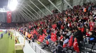 A Milli Kadın Futbol Takımı Çorum'da rekor kırdı