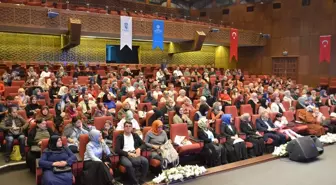 TDV Kadın Aile ve Gençlik Merkezi'nden Anne Baba Okulu Seminerleri