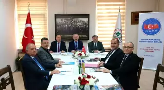 Doğu Karadeniz Belediyeler Birliği Encümen Toplantısı Gerçekleştirildi
