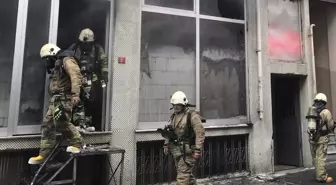 Bayrampaşa'da İplik Atölyesinde Yangın Çıktı