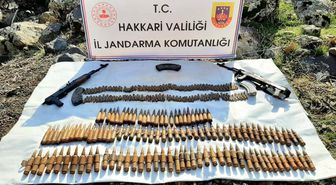 Hakkari'de Yapılan Operasyonlarda Çok Sayıda Silah ve Mühimmat Ele Geçirildi