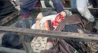 Filistin Haber Ajansı: İsrail'in Gazze Şeridi'nin kuzeyindeki Cibaliya Mülteci Kampı'nı bombalaması sonucu onlarca kişi öldü ve yaralandı.