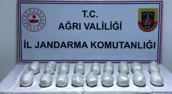 Ağrı'da Kaçakçılık ve Uyuşturucu Operasyonları Sonucunda Büyük Miktarda Maddeler Ele Geçirildi