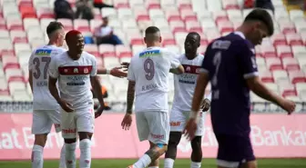 Ziraat Türkiye Kupası'nda Sivasspor Artvin Hopaspor'u 4-0 mağlup etti