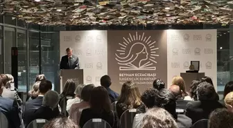 Beyhan Eczacıbaşı İlk Gençlik Edebiyatı Yılın Kadın Yazarı Ödülü Sahibi Belli Oldu
