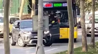 Sütlüce'de Otobüsün Önünün Kesilerek Kadın ve Bebeği İndirildi