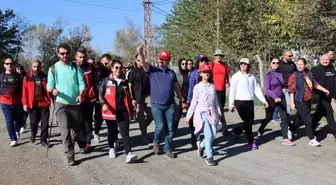 Iğdır'da Türkiye Yüzyılı temasıyla doğa yürüyüşü düzenlendi