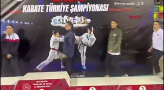 Diyarbakırlı Milli Sporcu Sena Kızılaslan Türkiye Karate Şampiyonası'nda birinci oldu